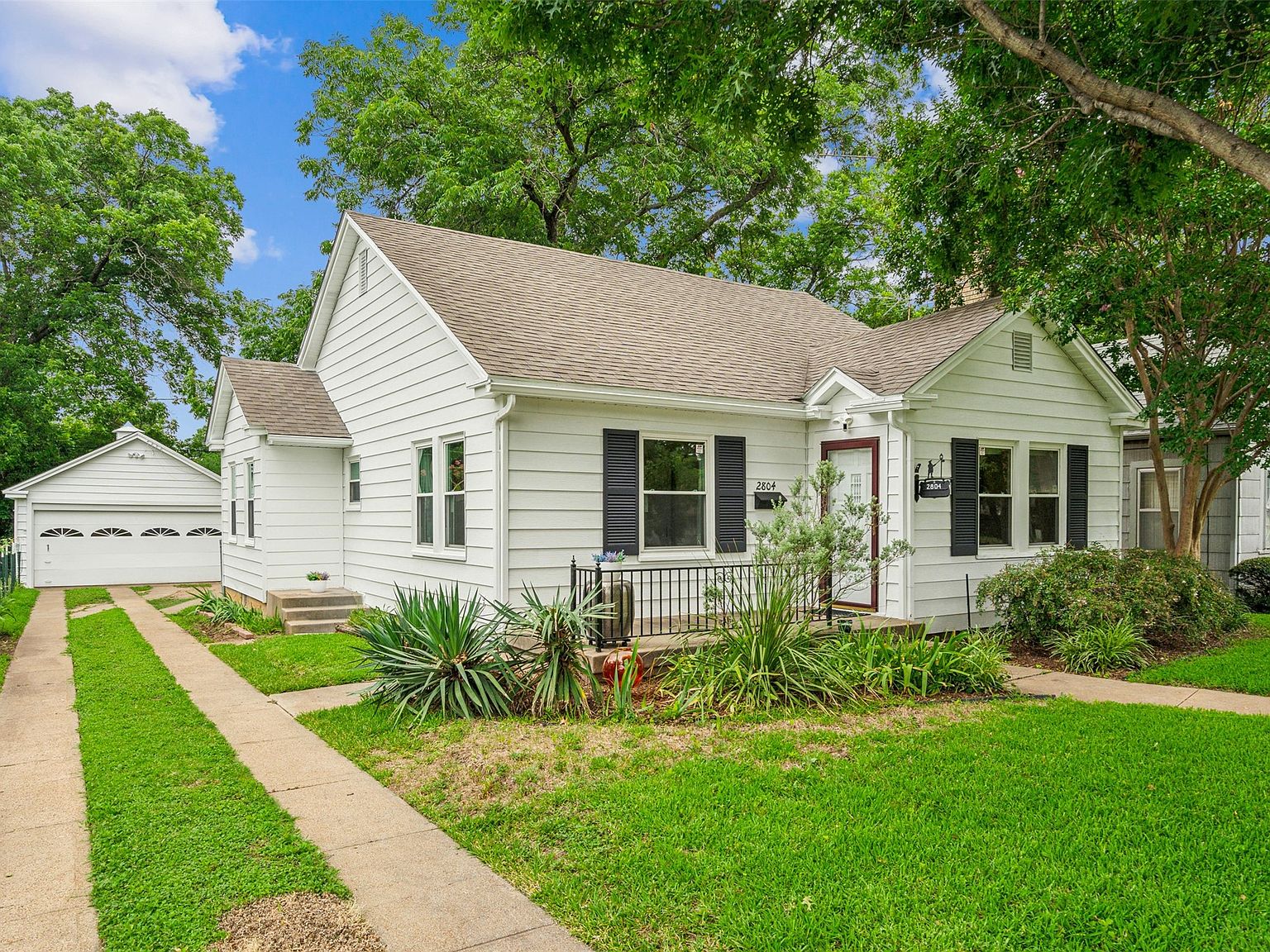 2804 Yucca Ave, Fort Worth, TX 76111 MLS 20644588 Zillow