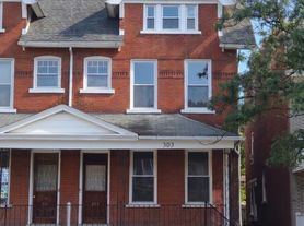 303 E Broad St, Bethlehem, PA
