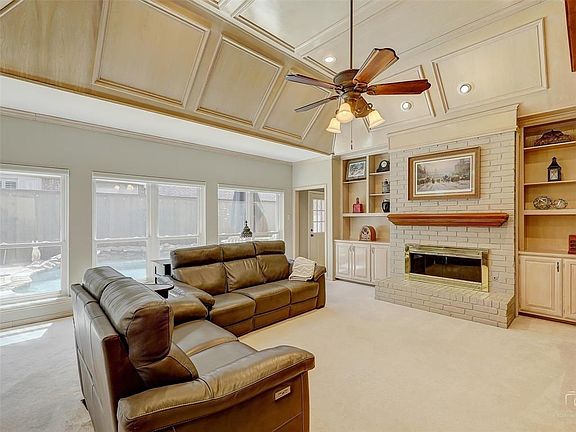 4th image of 7229 Harvey Ln