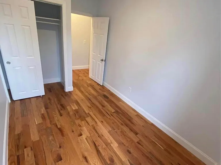 35 William St #6 — Photo 9