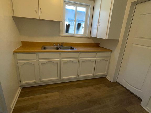 4th image of 1058 W 8th St