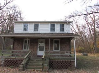 1675 Old Trail Rd, Etters, PA 17319