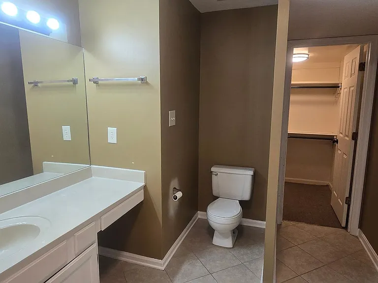 3313 Fort Harrods Ct — Photo 17