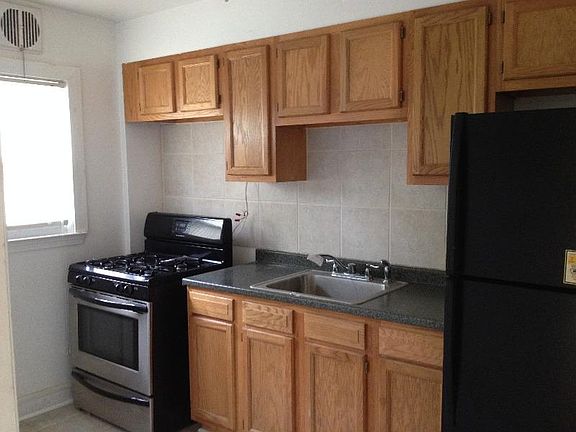 Kitchen pre renovation