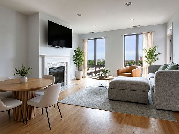 4th image of 343 W Old Town Ct APT 705