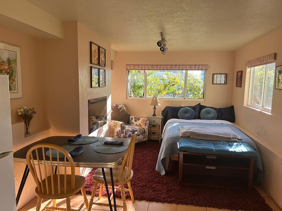 1st image of 651 Kern St