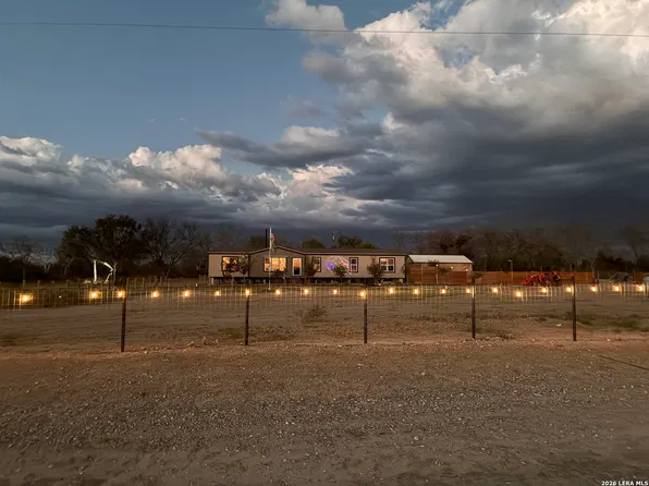 17637 Fm 1021, Eagle Pass, TX 78852