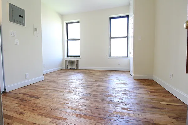 Rented by Luxor Homes & Investment Realty | media 5