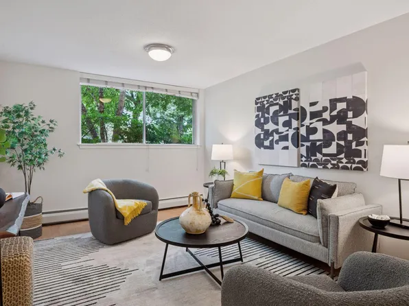 1770 Bryant Ave S APT 114, Minneapolis, MN 55403