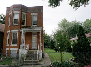 929 W 53rd Pl, Chicago, IL 60609