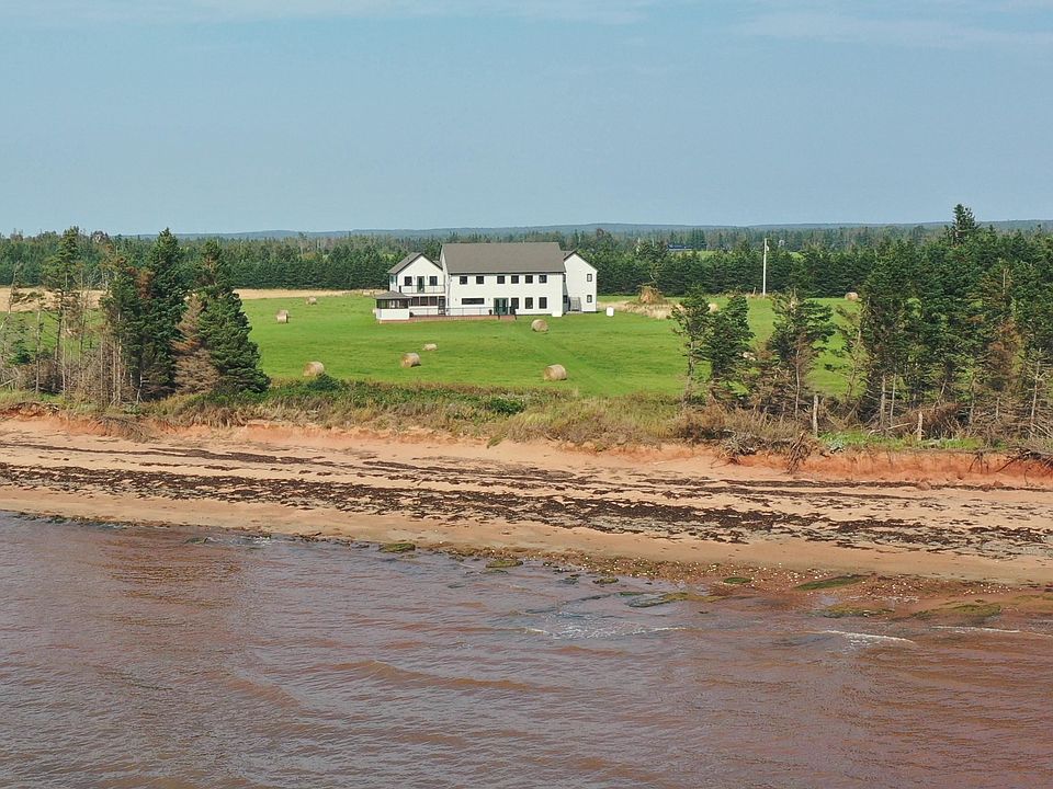 1st image of 295 Stewart Point Rd