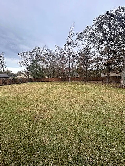 3 bed, 2.0 bath, 1719 sqft, $2,100 — Photo 4