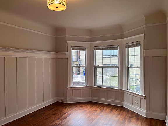 5th image of 36 Lexington St #36