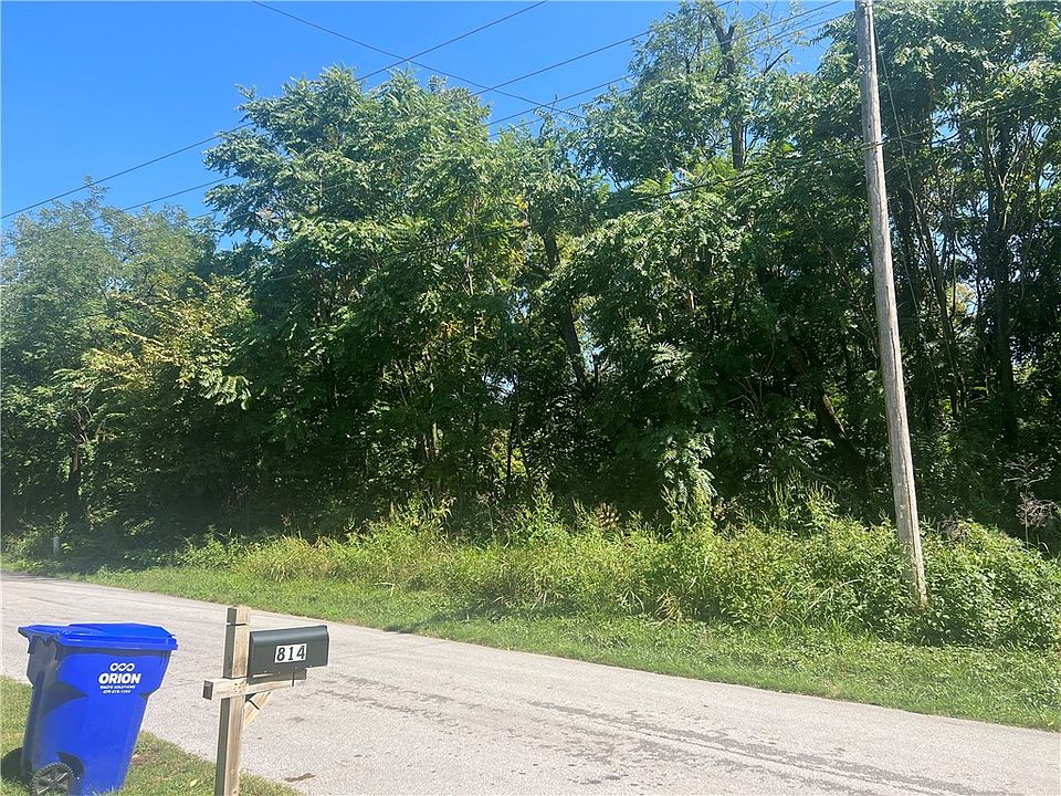 2nd image of Zion St