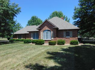 1903 Chelsea Dr, Clinton, MO 64735