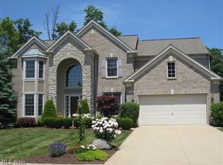19962 W Kerry Pl, Strongsville, OH