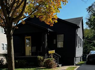 1492 Bennaville Ave, Birmingham, MI 48009