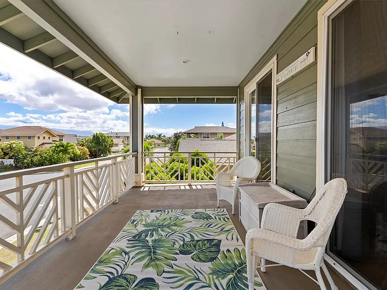 650 Komo Ohia St — Photo 36