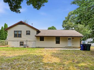 95 Hollybrook Drive, Little Egg Harbor, NJ 08087