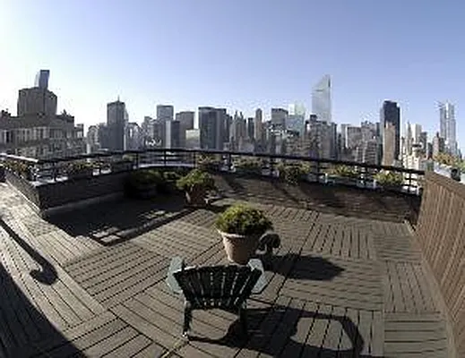 Sold by Corcoran | media 28