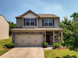 2908 Parsifal Ln, Charlotte, NC 28213