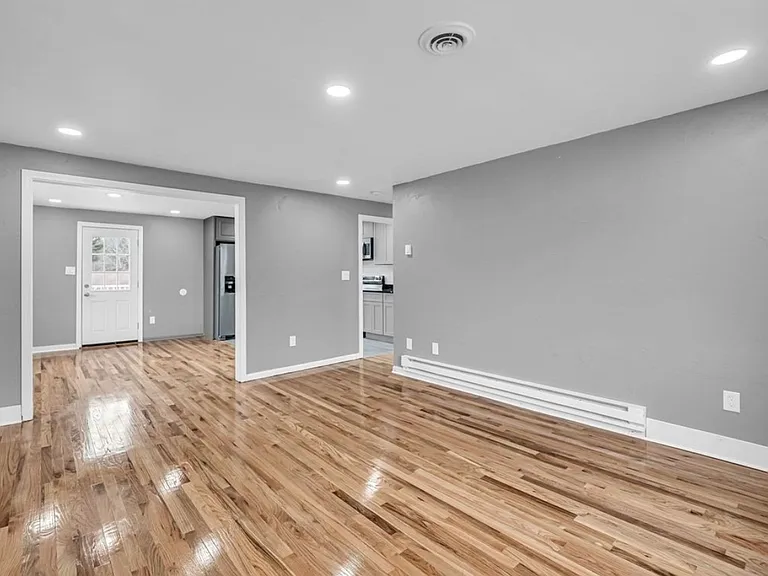 441 Summer St #2 — Photo 3