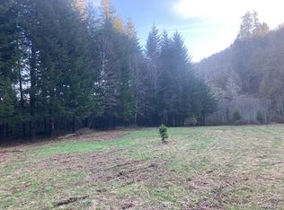 2922 Crystal Creek Loop, Eddyville, OR