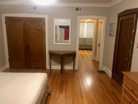 5th image of 5040 W 21st Pl APT 9