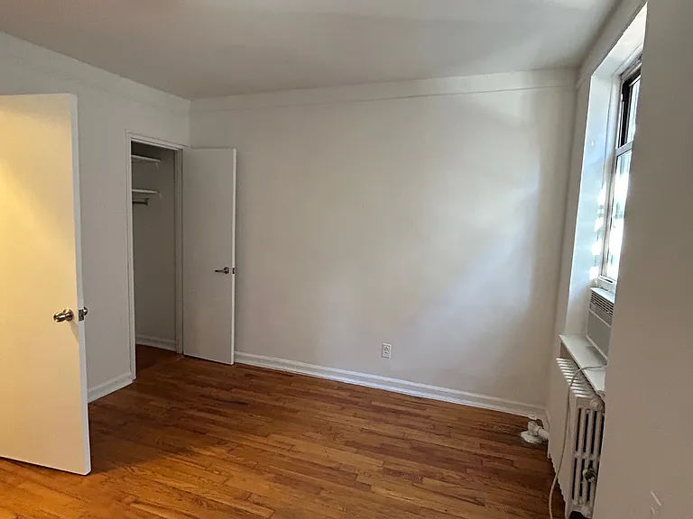 1752 1st Ave #4B — Photo 5