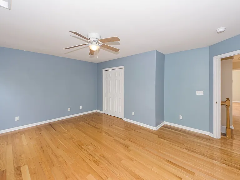 112 Tanglewood Cir — Photo 37