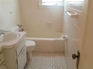 90 Rossiter Ave, Paterson, NJ 07502