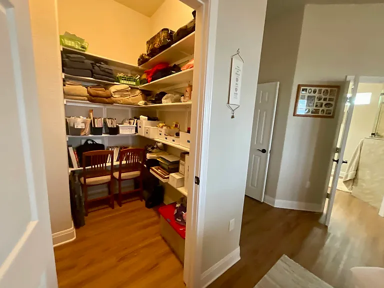 104 Rolling Waters Ct — Photo 14