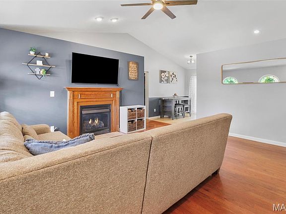 5th image of 507 Lee Ave