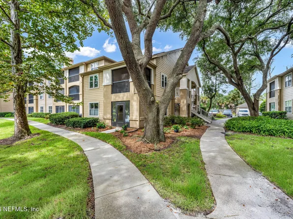 9 ARBOR CLUB Drive #210, Ponte Vedra Beach, FL 32082