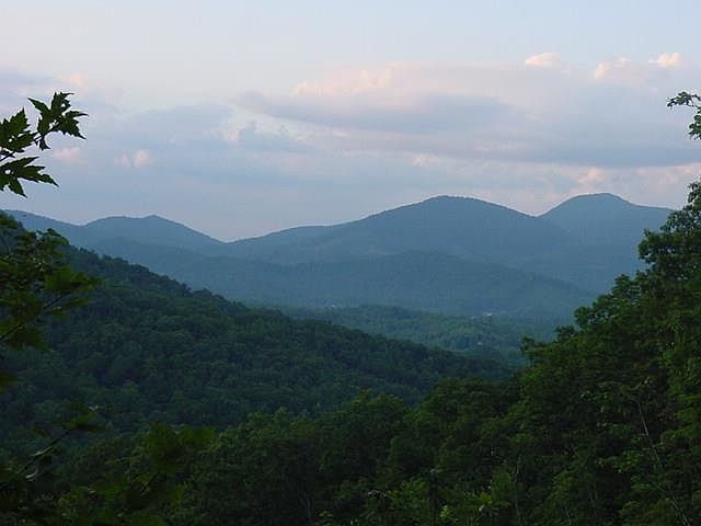 1st image of 34 Mountain Lookout Dr
