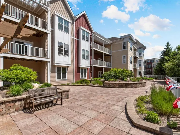 1335 11th AVENUE #113, Grafton, WI 53024