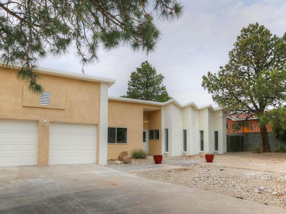 1st image of 13109 Sunset Canyon Dr NE