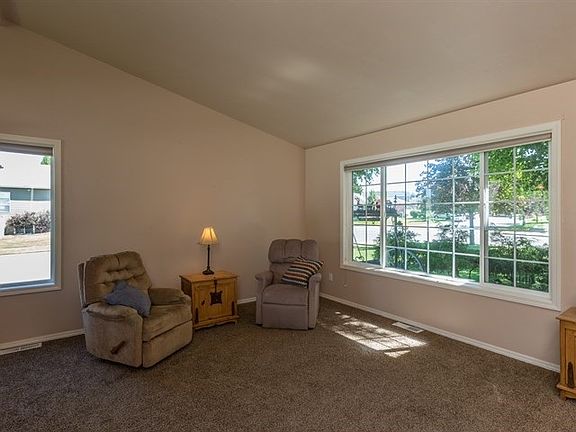 3rd image of 23135 E Settler Dr