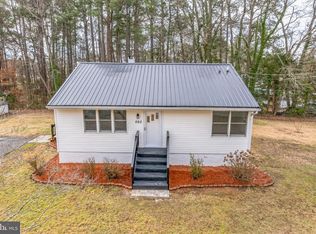 565 Twin Cove Ln, Solomons, MD 20688