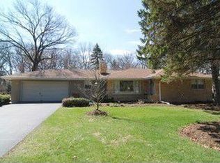 29W125 Oak Ln, Warrenville, IL 60555