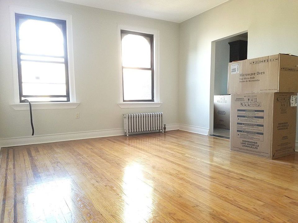 1st image of 4308 40th St APT 6G