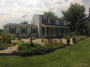 9797 Frost Rd, Saginaw, MI 48609