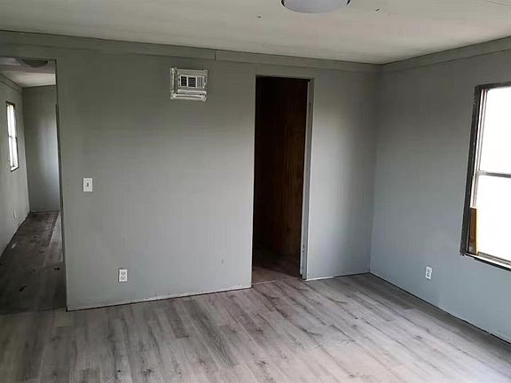 4th image of 4763 County Road 1155