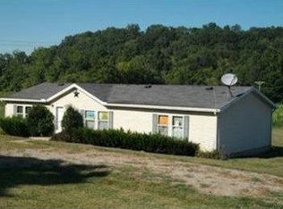 2518 Elmville Rd N, Peebles, OH 45660