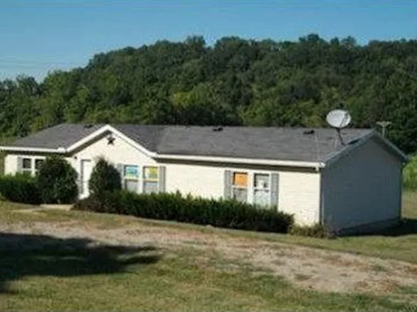2518 Elmville Rd N, Peebles, OH 45660