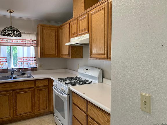 5th image of 53 Copper Meadow Dr #3