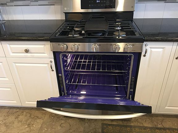 Large self-cleaning oven.