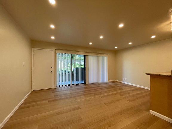 5th image of 1817 California St APT 1C