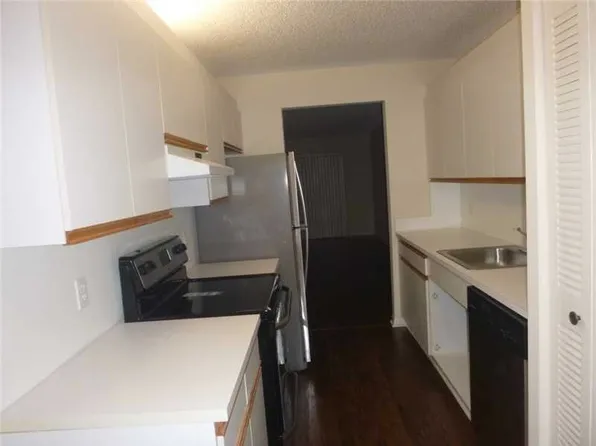 1300 SW 124th Ter APT 211P, Pembroke Pines, FL 33027