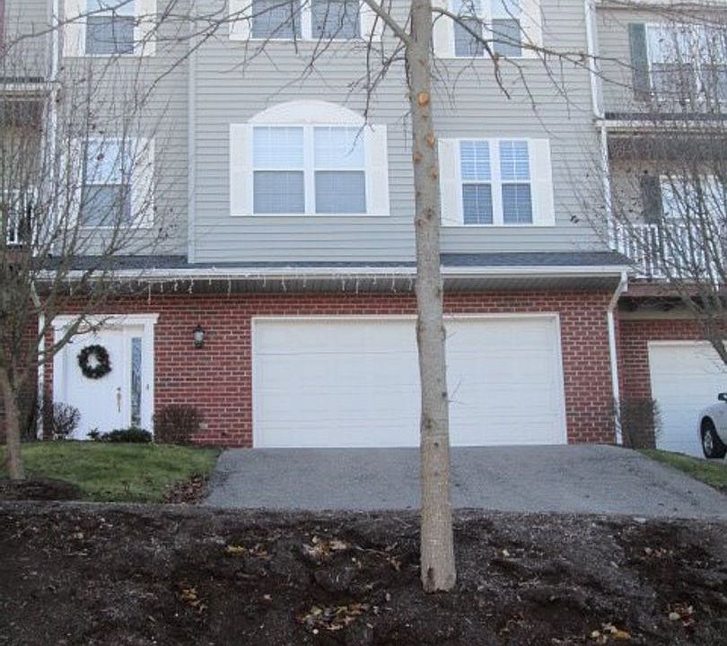 1st image of 570 Oak Tree Blvd